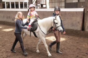 kinderfeestje-stal-sander-etten-leur-1